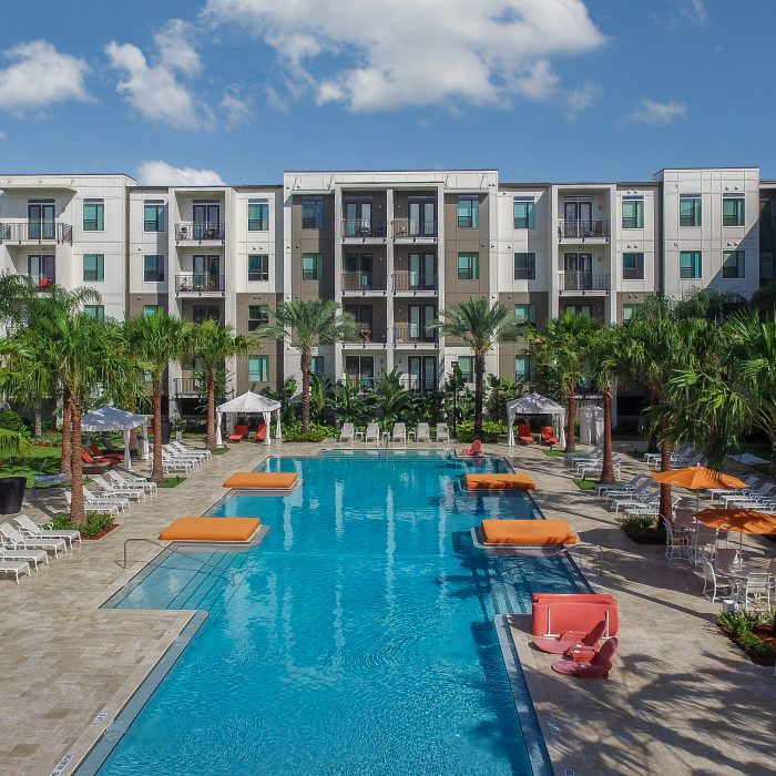 Market Rate Apartments in Florida with pool area