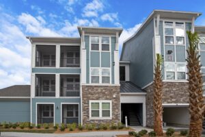 Front view of 3 Story 500 East Apartment Building